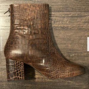 Free People Cecile Brown Croc Chunky Heel Zipper Ankle Boots Size 9 US 39 EU NIB